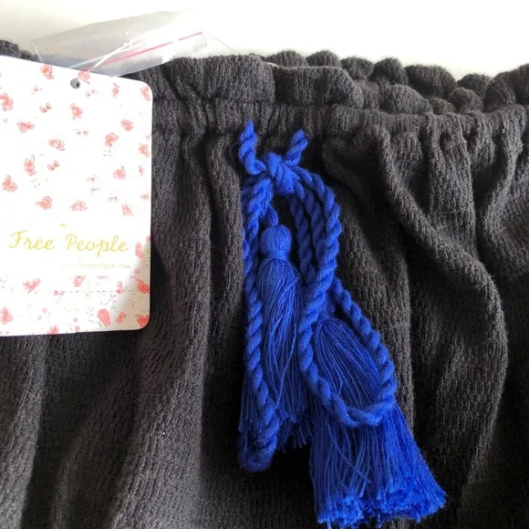 NWT Free People No More Tiers Beaded top black S - Picture 4 of 9